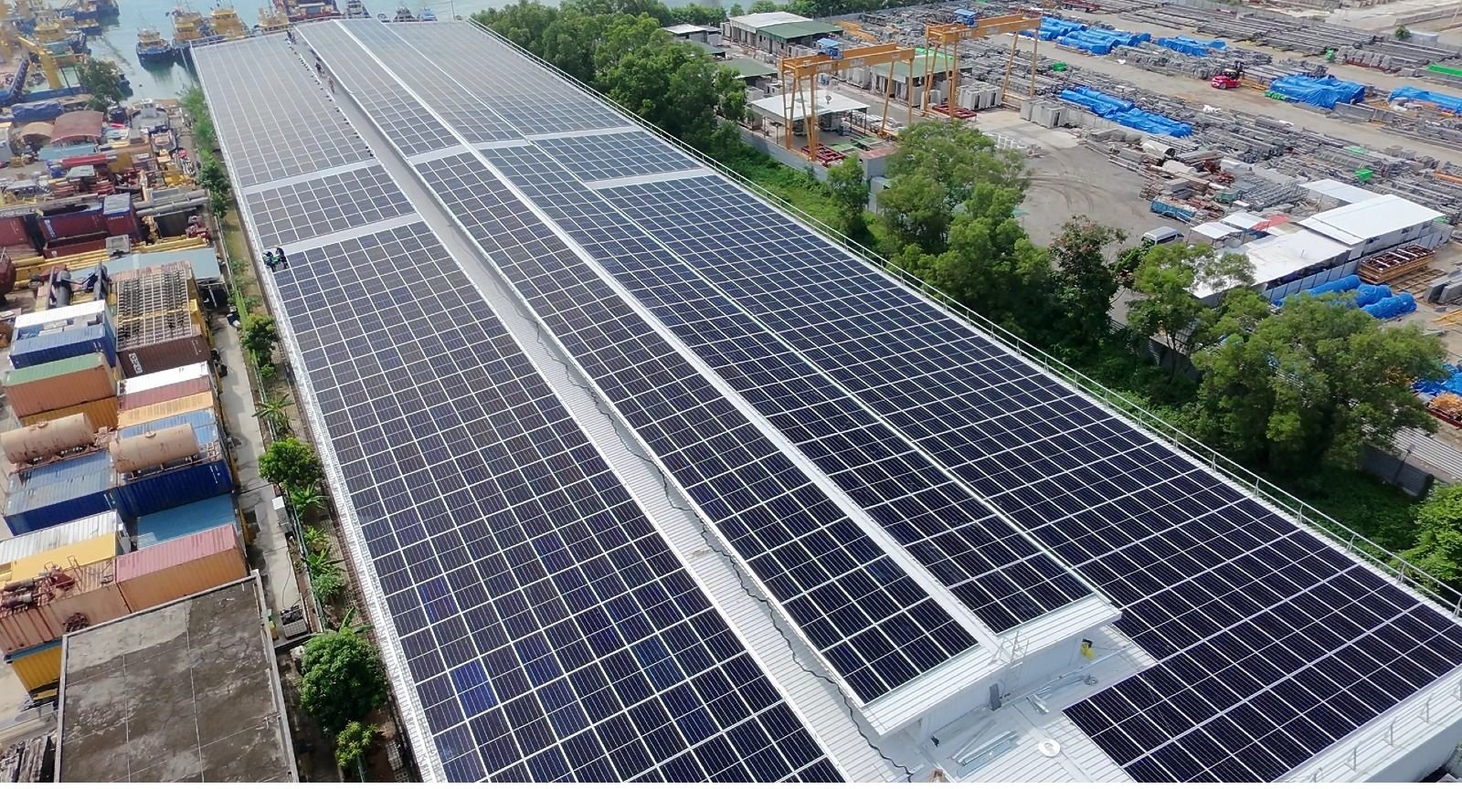 Tuas South Street 15, 923 kWp Solar Installation